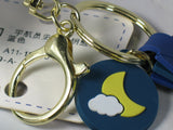 Snoopy Astronaut Double-Ring PVC Key Chain With Embossed Wrist Strap (Real Acrylic Helmet Face Cover!)