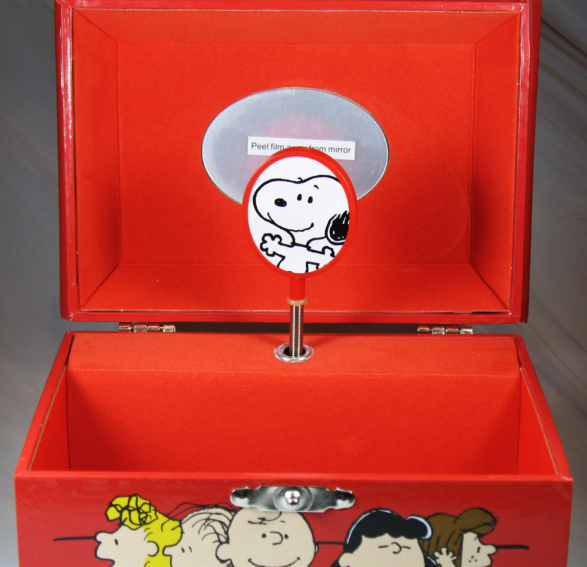 Peanuts Musical And Animated Dog House-Shaped Jewelry Box - I Love