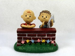 "Charlie Brown and Linus" Danbury Mint Figurine (No Box)