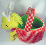 Woodstock Plush Musical Easter Basket (Music Doesn't Play/Still Makes Nice Basket)