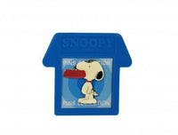 Snoopy's Doghouse Pin - Snoopy Holding Dog Dish