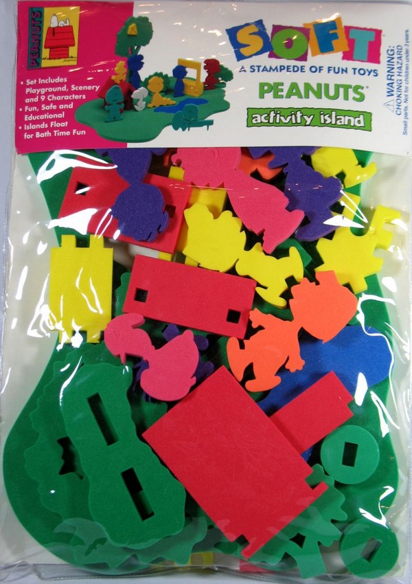 Peanuts Foam Play Set - Activity Island