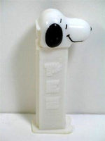 Snoopy - white body PEZ  (Lightly Used But MINT Condition)