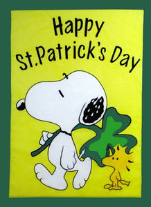 Peanuts Mother's Day Gift Guide 2026 — Snoopy Flags, Mugs & Vintage Picks