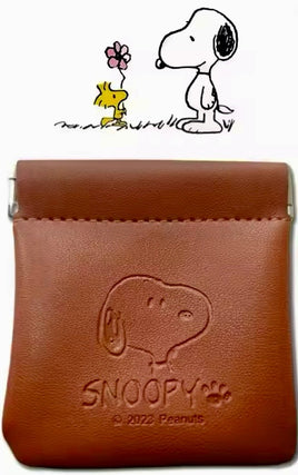 Snoopy Faux Leather Squeeze Change Purse - snoopn4pnuts.com