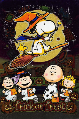 Peanuts Double - Sided Linen Flag - Snoopy Halloween Trick Or Treat - snoopn4pnuts.com