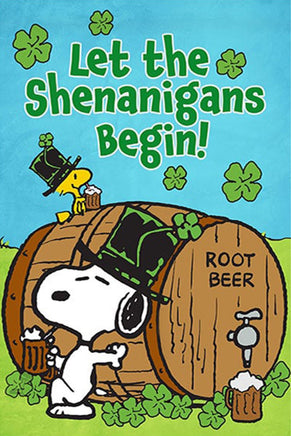 Peanuts Double - Sided Linen Flag - Snoopy St. Patrick's Day - snoopn4pnuts.com