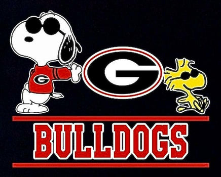 Snoopy College Football Indoor/Outdoor Waterproof Vinyl Decal - Georgia Bulldogs - snoopn4pnuts.com