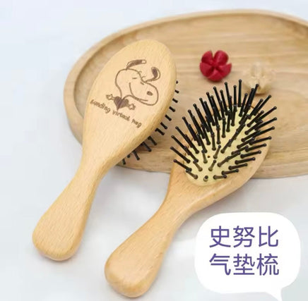 Snoopy Pocket and Purse Size Wood Hair Brush - Oval Shape - snoopn4pnuts.com