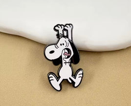 Snoopy Enamel Pin - Hang On! - snoopn4pnuts.com
