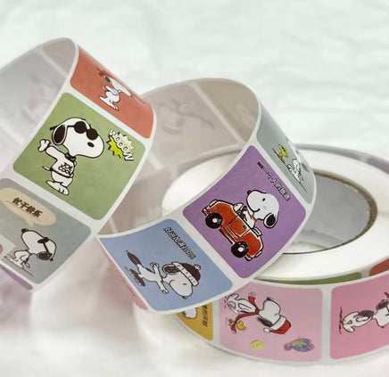 Peanuts 500 - Piece Sticker Roll - snoopn4pnuts.com