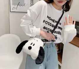 Snoopy Padded and Plush Crossbody Purse - snoopn4pnuts.com