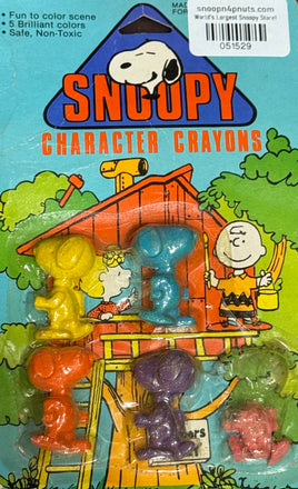 Snoopy - Shaped Crayons (Pink Crayon Broken In Several Places) - snoopn4pnuts.com
