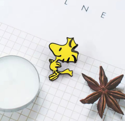 Woodstock Enamel Pin - snoopn4pnuts.com
