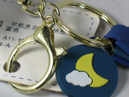 Snoopy Astronaut Double - Ring PVC Key Chain With Embossed Wrist Strap (Real Acrylic Helmet Face Cover!) - snoopn4pnuts.com