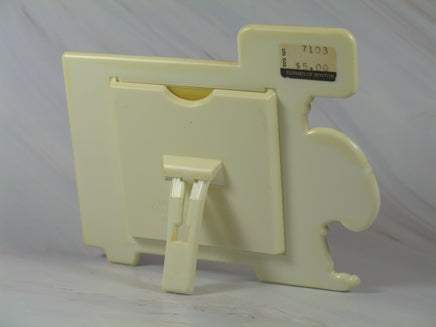 Hallmark Vintage Snoopy Picture Frame (Photo Cover Discolored Due To Age) - snoopn4pnuts.com