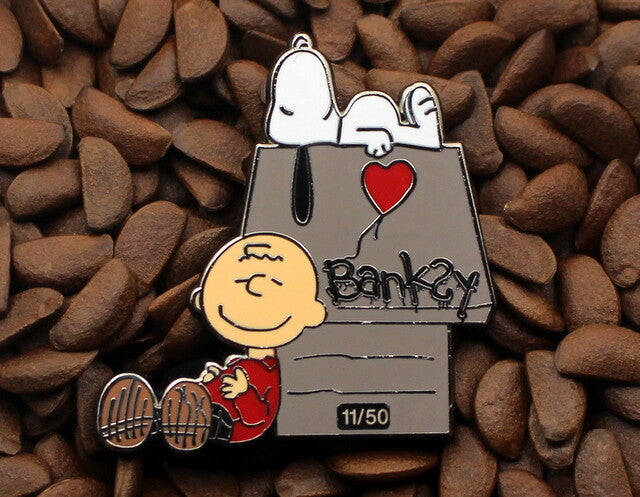 Charlie Brown and Snoopy Banksy Graffiti Enamel Pin - Gray Doghouse