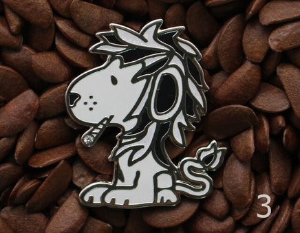 Rastafarian Snoopy Smoking Enamel Pin - White - snoopn4pnuts.com