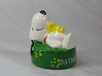 Snoopy Mini Paperweight - Daydreamin' (Light Wear To Felt Pad) - snoopn4pnuts.com
