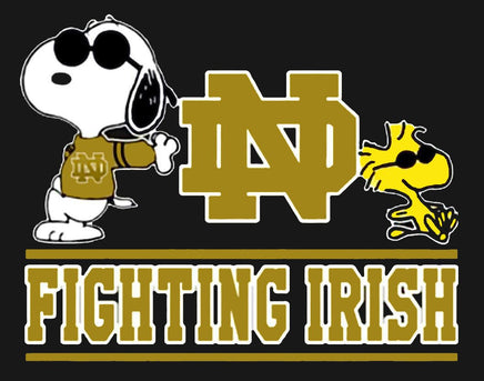Snoopy College Football Indoor/Outdoor Waterproof Vinyl Decal - Notre Dame Fighting Irish - snoopn4pnuts.com