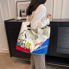 Snoopy Literary Ace Large Tote Bag With Zipper Closure - snoopn4pnuts.com