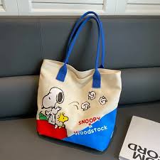 Snoopy Literary Ace Large Tote Bag With Zipper Closure - snoopn4pnuts.com