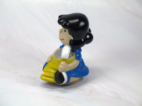 Lucy Squeezing Toothpaste PVC Figure (Unknow Origin - ? Toy Piece) - RARE! - snoopn4pnuts.com