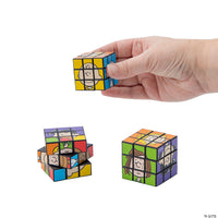 Peanuts Mini Puzzle Cube (Works Like A Rubix Cube) - ON SALE!