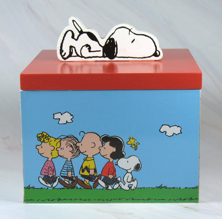 Peanuts Wood Trinket / Jewelry Box - snoopn4pnuts.com