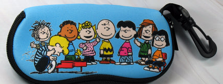 Peanuts Gang Padded Eyeglasses Case With Carabiner Clip (New But Near Mint) - snoopn4pnuts.com
