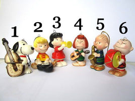1976 Musician Series Christmas Ornament:  Linus (#5)