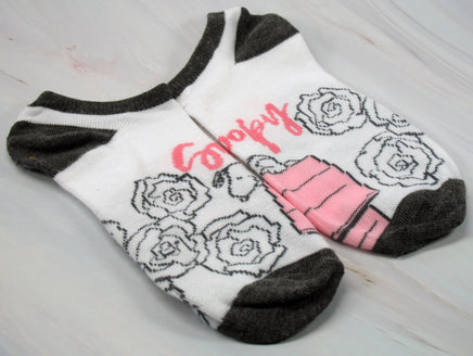 Snoopy Matching No Show Socks - snoopn4pnuts.com