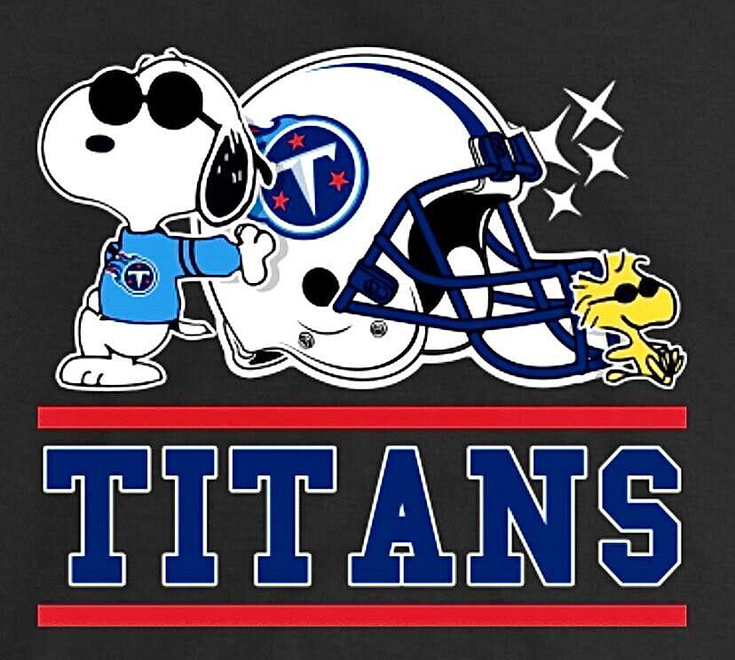 Snoopy Professional Football Indoor/Outdoor Waterproof Vinyl Decal - Tennessee Titans