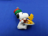 1991 Snoopy and Woodstock Pizza Christmas Ornament (NEAR MINT)