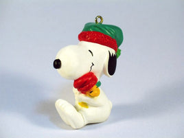 1990 Snoopy And Woodstock Hug Christmas Ornament