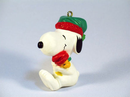 1990 Snoopy And Woodstock Hug Christmas Ornament