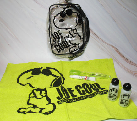 Snoopy Joe Cool 7 - Piece Toiletries Travel Set - snoopn4pnuts.com