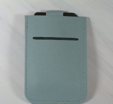 Peanuts Leather Credit Card Holder - Snoopy Sitting - snoopn4pnuts.com