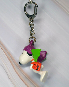 Snoopy Halloween PVC Key Chain - snoopn4pnuts.com