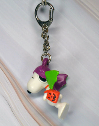 Snoopy Halloween PVC Key Chain - snoopn4pnuts.com