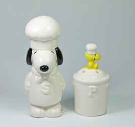Snoopy And Woodstock Chefs Salt And Pepper Shaker Set