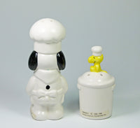 Snoopy And Woodstock Chefs Salt And Pepper Shaker Set