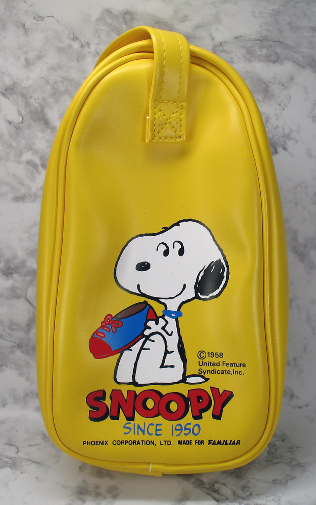 Snoopy Vintage Vinyl Shoe Bag / Toiletries Bag (Great For Travelling!)
