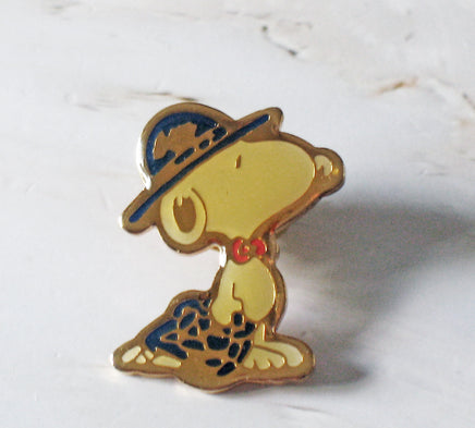 Peanuts Enamel Pin With Acrylic Overlay - Snoopy Holds Briefcase - snoopn4pnuts.com