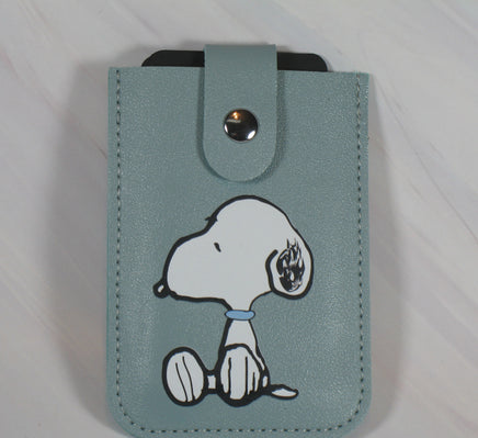 Peanuts Leather Credit Card Holder - Snoopy Sitting - snoopn4pnuts.com