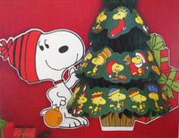 Snoopy Christmas Centerpiece Decoration - "Snoopy 'N Friends" - snoopn4pnuts.com