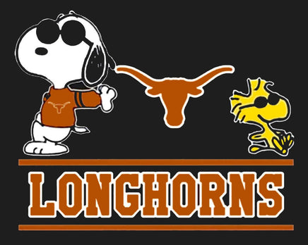 Snoopy College Football Indoor/Outdoor Waterproof Vinyl Decal - Texas Longhorns - snoopn4pnuts.com