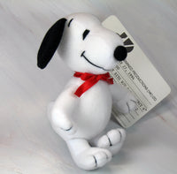 Snoopy Small Plush Doll - RARE JAPANESE SAMPLE! - snoopn4pnuts.com