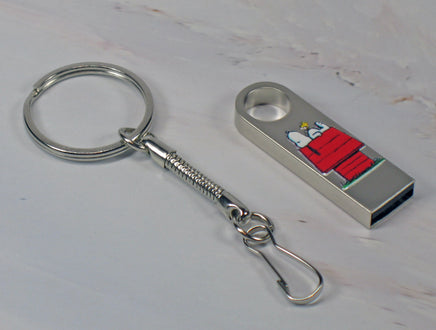 Snoopy Flash Drive (Thumb Drive) With Key Chain - 64GB - snoopn4pnuts.com