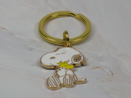 Snoopy Hugs Woodstock Enamel Key Chain - snoopn4pnuts.com